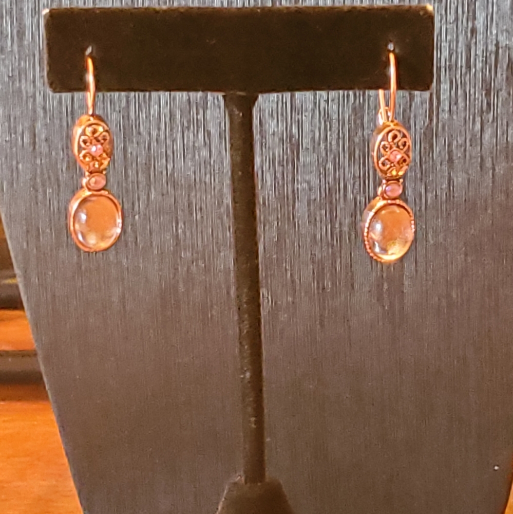 Avon Rose Gold Filigree Pink Crystal & Pearlescent Cabochon Wire Dangle …